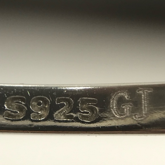 925 sterling silver butterfly 🦋 cz ring - Picture 8 of 10